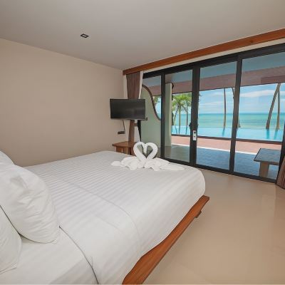 Super Deluxe Double Room with Pool and Sea View