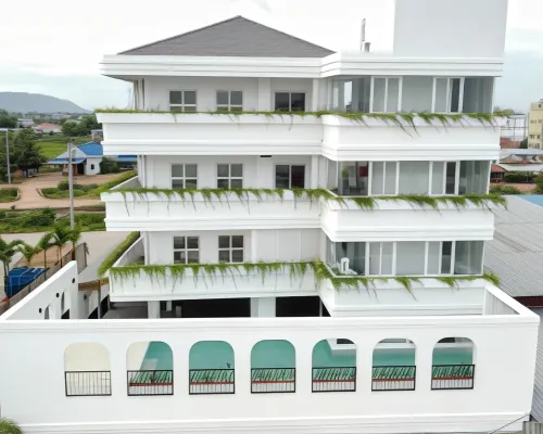 Montagne Boutique Hotel a Kampot