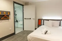 Easyhotel Reading