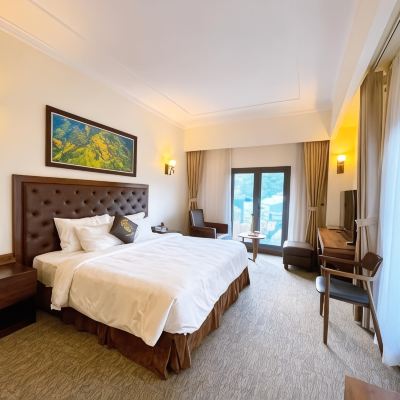 Deluxe Room Phoenix Hotel Promo Code