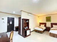 Yusro Hotel Restaurant & Convention Hotel a Peterongan