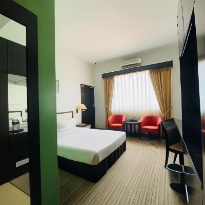 Bilik Queen Superior Kupon Hotel Seri Malaysia Kepala Batas