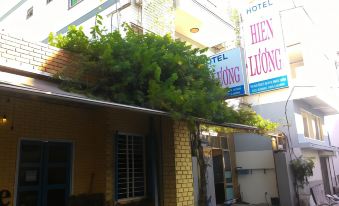 Hien Luong Hotel