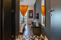 Gram Suites