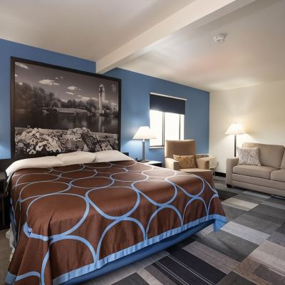 King Room - Non-Smoking Super 8 by Wyndham Spokane Valley Promo Code