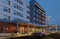 Hyatt Place Prince George Hotels in 