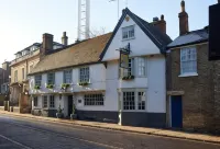 Dog and Partridge by Greene King Inns Hotel a 