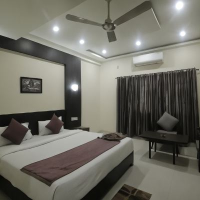 Super Deluxe Room Hotel Silver Shine Promo Code