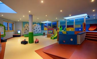 Aktiv & Wellnesshotel Zentral - Housity
