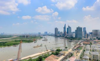 District 1 ! River and Hcmc Skyline! 2Br,Luxury
