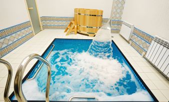 Villagio Hotel - Housity