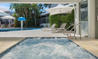 Broadwater Resort Como - Housity