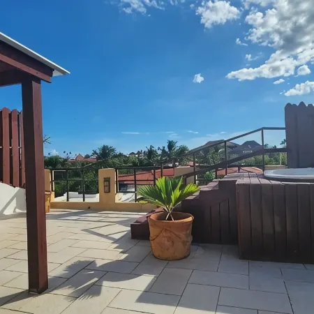 Luxury Beachside Apartment with Rooftop Terrace & Private Jacuzzi – Sleeps 6