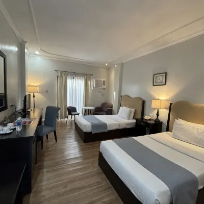 Queen Margarette Hotel Lucena - Main