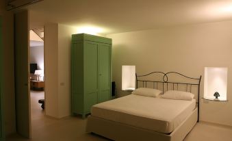 Le Tre VIE Apartment & Room