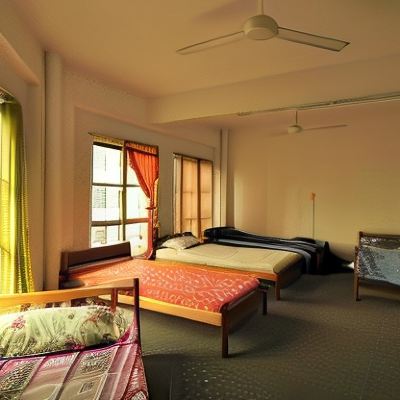 Double Room With Private Bathroom And Air Conditioner Kupon Le Village Malacca Guest House