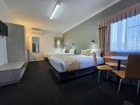 Country Lodge Motor Inn