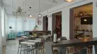 Nautic Beach Hotel