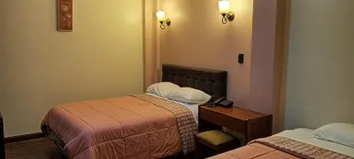 Jomaley , Real Hotel Jomaley Các khách sạn ở 