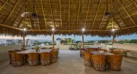 Punto Mita Eco Surf Suites & Café