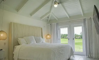 Fantastic Golf-View Villa. W/ Jacuzzi, Maid Các khách sạn ở 