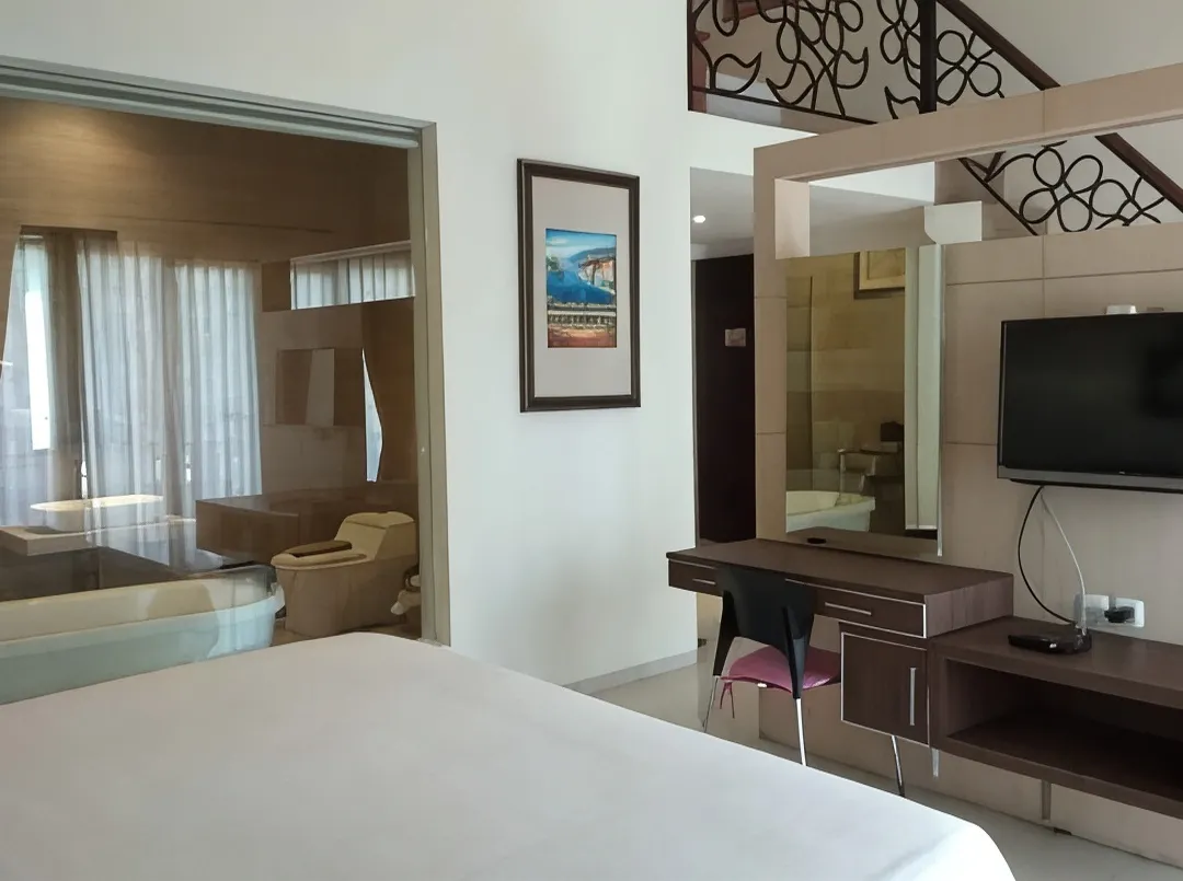 Nat Nat Homestay - Malang