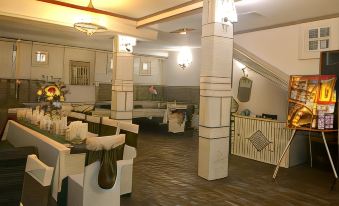 Hotel Verona - Housity