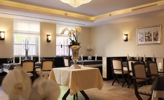 Hotel Restaurant Am Kring - Housity