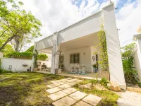 A Pochi Passi Hotels in Maruggio