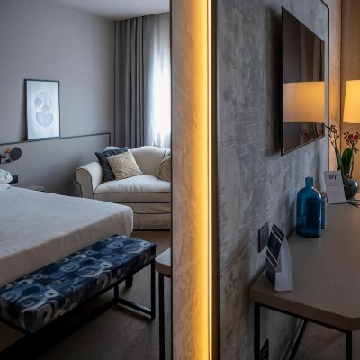 Junior Suite BV Oly Hotel Promo Code