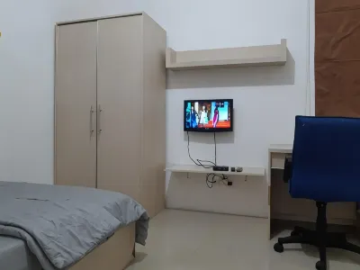 John Residence Lippo Karawaci Tangerang Hotele w: 