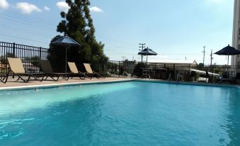Holiday Inn Express & Suites Baltimore West - Catonsville