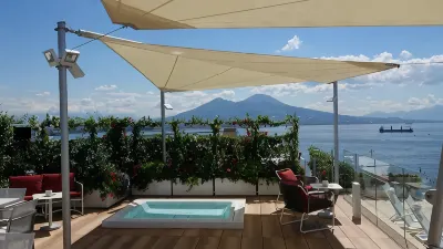 Grand Hotel Vesuvio Отели в г. 
