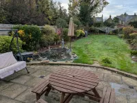 Central Large House close to Heathrow