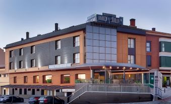 Hotel Torre de Sila - Housity