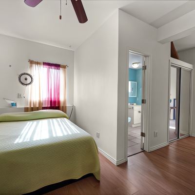 Deluxe Room, Non Smoking, Kitchen (Large)