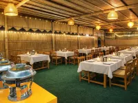โรงแรมอาโชกา (ทะเลสาบนัคกี - 450 เมตร) โรงแรมในเมาท์ อาบู