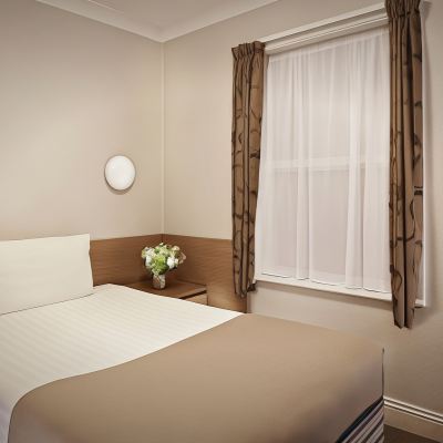 Superior Double Room Lords Hotel London Promo Code