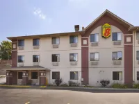 Super 8 by Wyndham Wheeling WV Hotels in Ohio County