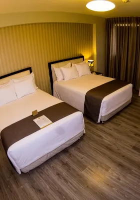 LIMAQ HOTEL Hôtels à : 