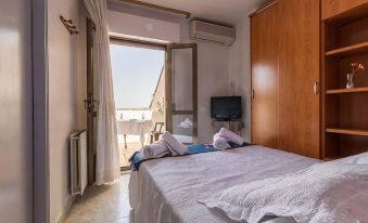 Hostal Arribes del Duero - Housity