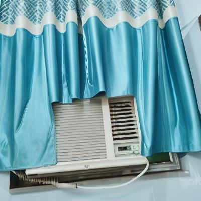 Single Room Without Air Conditioning