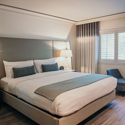 One-Bedroom Suite The Mosaic Hotel - Beverly Hills Promo Code