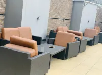 Owu Crown Hotel - Regular Hotels in 