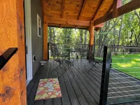 Merlot- 2 Bedroom Cottages Near Jones Von Drehle Ξενοδοχεία στην πόλη Traphill