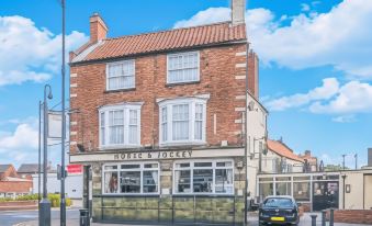 The Horse & Jockey - Housity