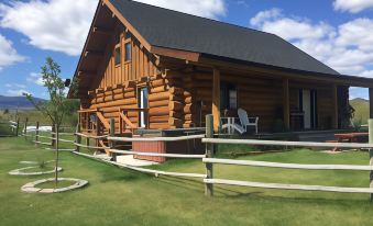 Sportsman Lodge Melrose MT