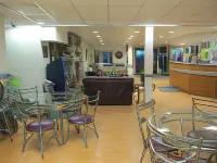 Microtel Inn & Suites by Wyndham Eagle River/Anchorage Are Hotels in 