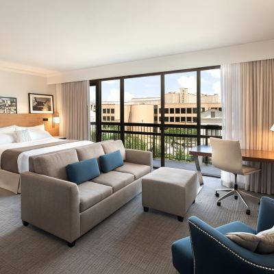 Executive King Room At&T Hotel & Conference Center Promo Code