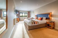 Wolfscastle Country Hotel Hotels in 